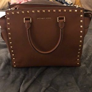 Michael kors purse